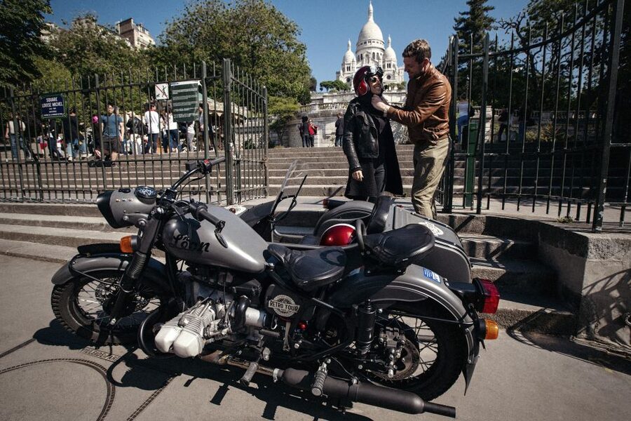 Paris: City Highlights Tour by Vintage Sidecar - Eiffel Tower photo time: why that last stretch matters