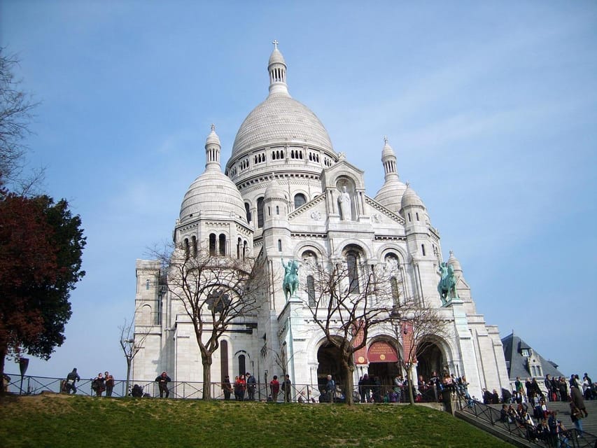 Paris: City of Lights Walk + Seine River Cruise - Who this tour fits best