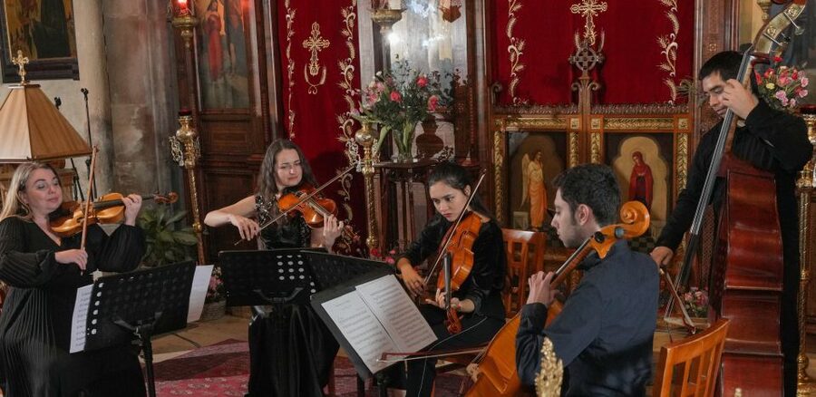 Paris: Classical Music Concert in Saint-Julien-le-Pauvre - Key points before you go