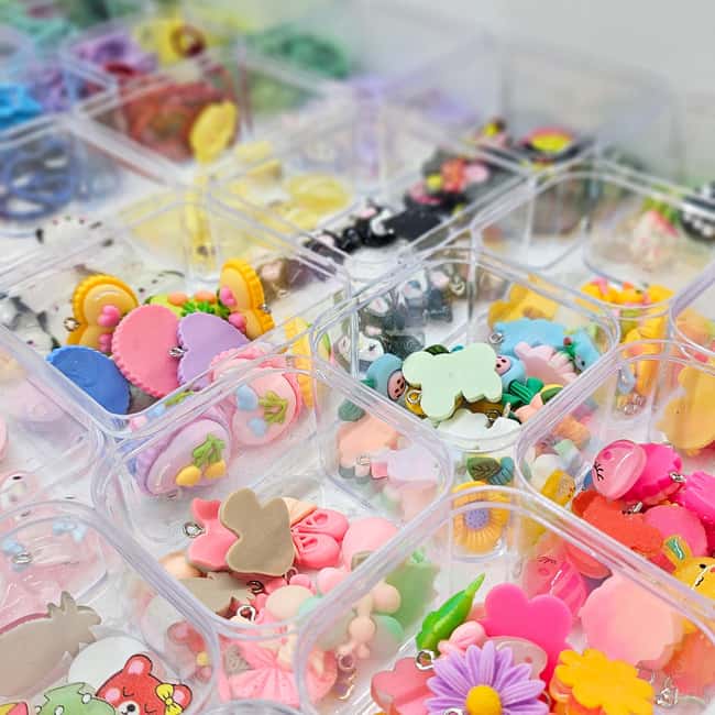 Paris: Create your phone strap, bag or keychain - What you can make (phone strap, bag charm, or keychain)