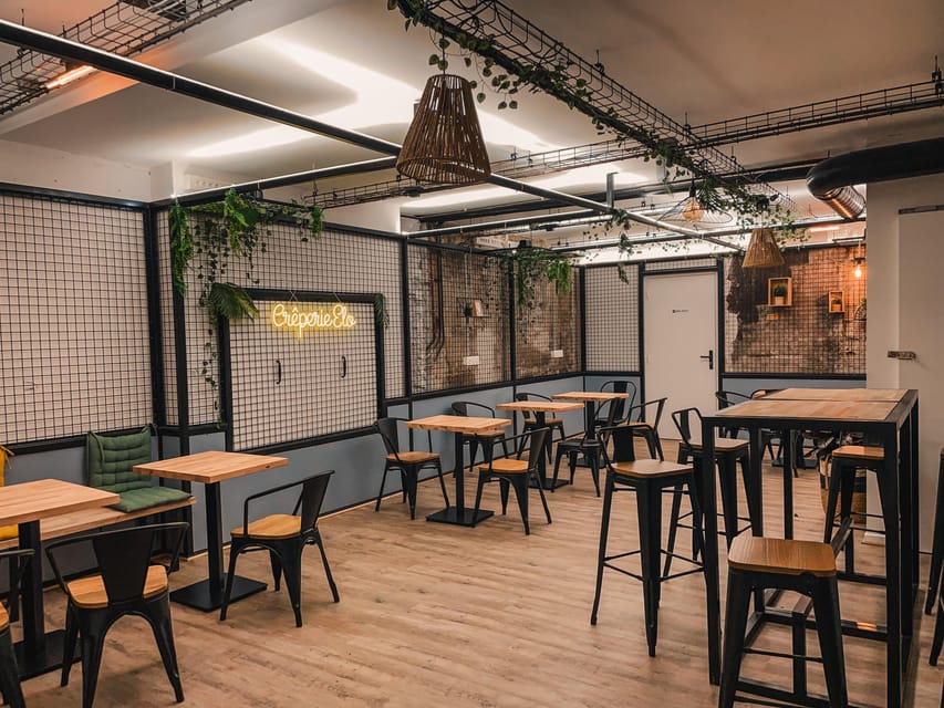 Paris: Crepes and cider tasting Experience - One Hour at Crêperie Élo: a Breton meal, not a lecture