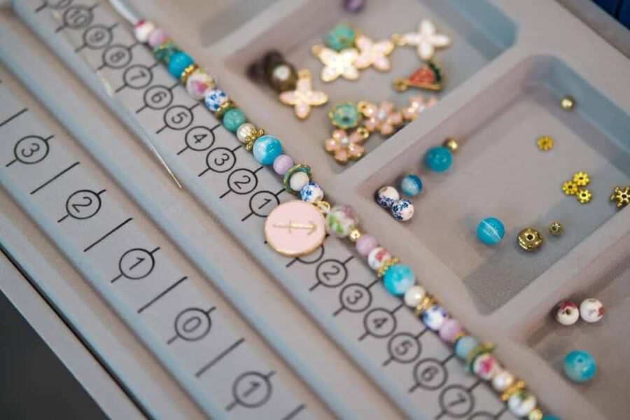 Paris: Custom Souvenir Bracelet Workshop - Instructor vibe matters, and Joao has made an impression