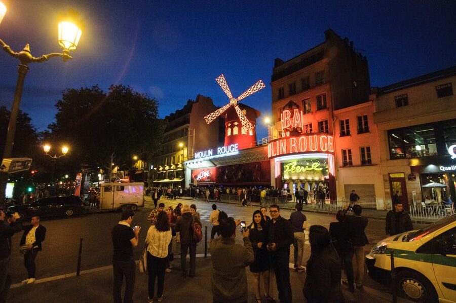 Paris: Dinner Show at the Moulin Rouge - Price and value: is $300 worth it?
