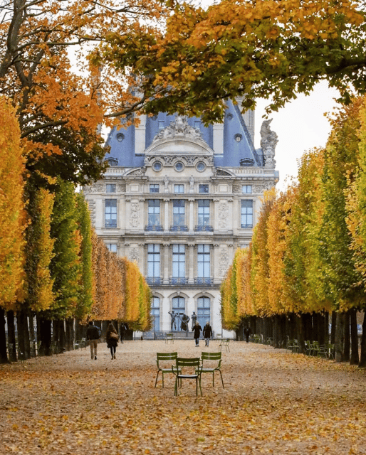 Paris: Discover Paris 2CV - Left Bank atmosphere: Saint-Germain-l’Auxerrois and calmer street views