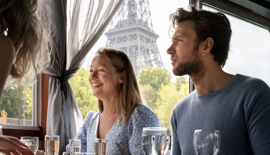 Paris: Early Evening Dinner Cruise on the River Seine - Who should book this cruise, and who might want something else