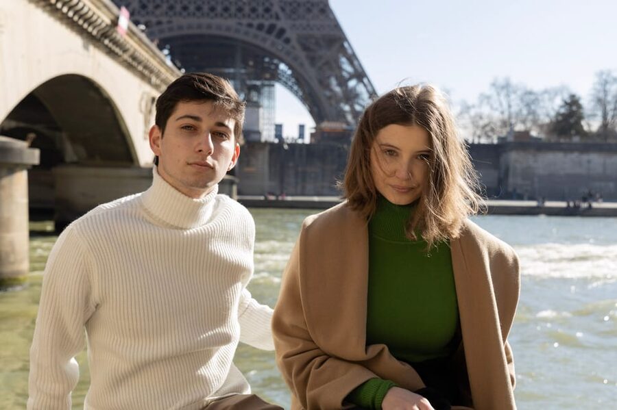 Paris: Eiffel Area Private Photoshoot - Price and value: is $48 per person a good deal for Eiffel-area photos
