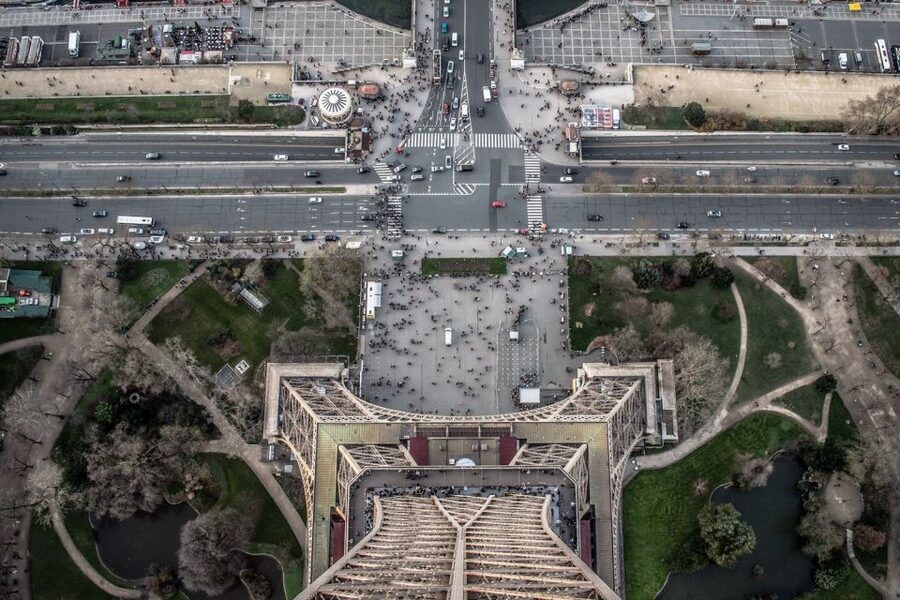 Paris: Eiffel Tower Access and Seine River Cruise - Audio guide tips: how to hear the story and not just the noise