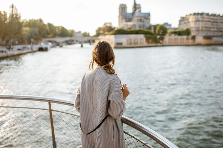 Paris: Eiffel Tower Access and Seine River Cruise - Practical tips: what to bring, what to skip, and how not to lose your slot