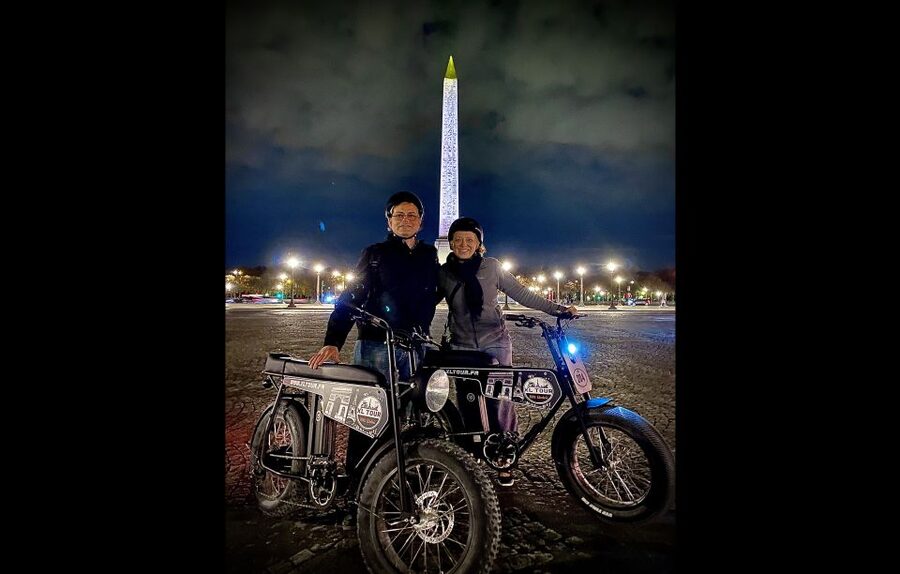 Paris: Eiffel Tower and Notre Dame Night Tour by E-Bike - Meeting at 10 Rue de la Paix and getting comfortable on the e-bike
