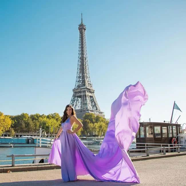 Paris: Eiffel Tower Glamor Photoshoot with Dress Options - Bir-Hakeim Bridge, your Eiffel Tower angle without the camera scramble
