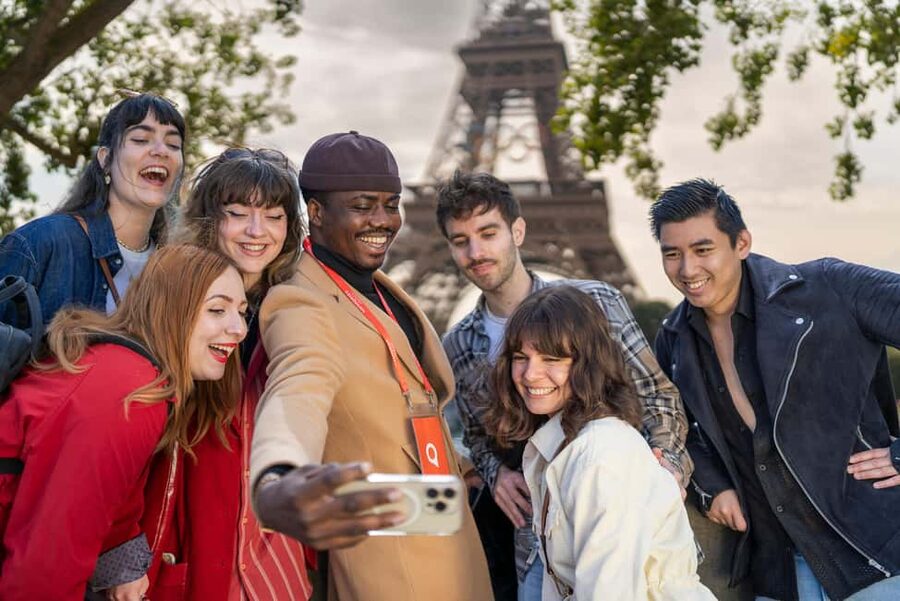 Paris: Eiffel Tower Guided Tour with Summit Access - Should I book this Eiffel Tower guided summit tour?
