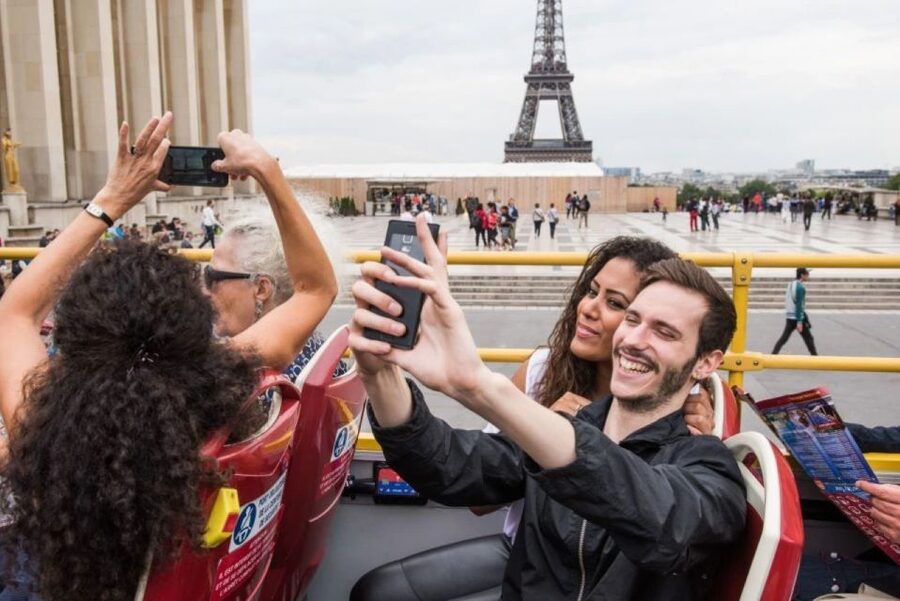 Paris: Eiffel Tower, Hop-On Hop-Off Bus, Seine River Cruise - Hop-On Hop-Off Bus: Ten Stops That Actually Match the Famous Sights