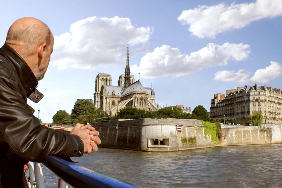 Paris: Eiffel Tower Hosted Tour, Seine Cruise and City Tour - Panoramic Bus Tour: Champs-Élysées to Arc de Triomphe