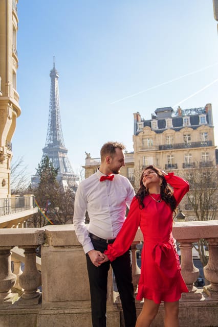 Paris: Eiffel Tower Photoshoot with a Professional - What the Retouching Actually Does