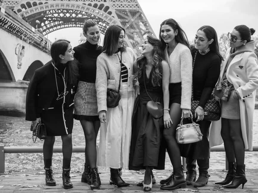 Paris: Eiffel Tower Private Photoshoot Experience - Key points before you book