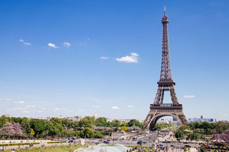 Paris: Eiffel Tower Summit Floor Ticket & Seine River Cruise - Second floor with your host, then the summit on your own