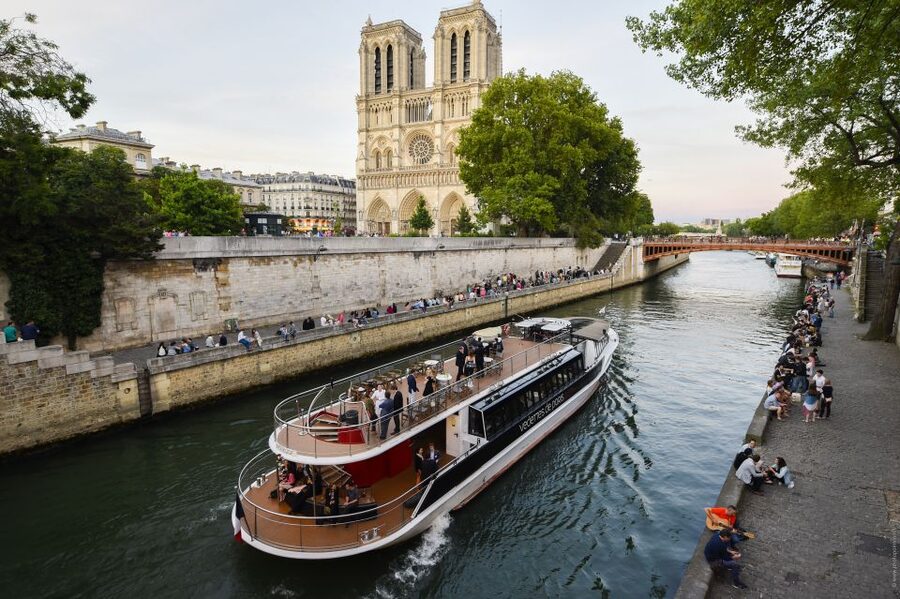 Paris: Eiffel Tower Tour & Seine River Cruise Tour - Seine River cruise: where Paris looks its best from the water