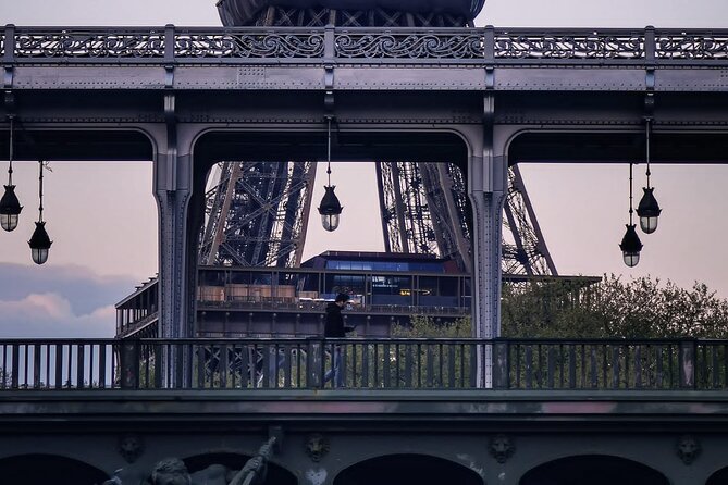 Paris en Scene 3 Course Seine River Dinner Cruise - Money and value: is a $66.26 Seine dinner cruise a good deal?