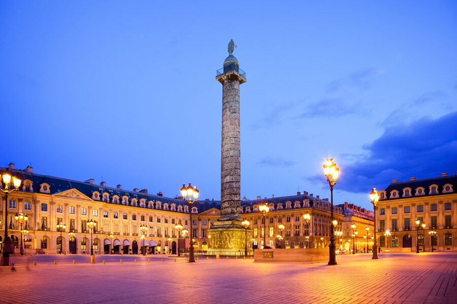 Paris: Evening Sightseeing Tour and Moulin Rouge Show - Timing and the Late-Night Finish: Plan Your Return Smart