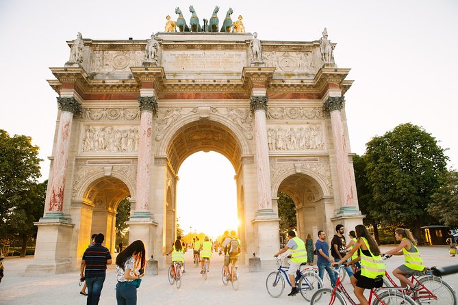 Paris Evening Snapshot Bike Tour - Stop-by-stop: how the ride stacks Paris’s icons and neighborhoods