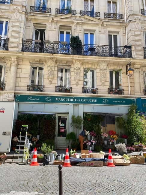 Paris: Explore the City Like Emily Tour - Filming Locations - Meeting by the fountain, then getting your bearings fast