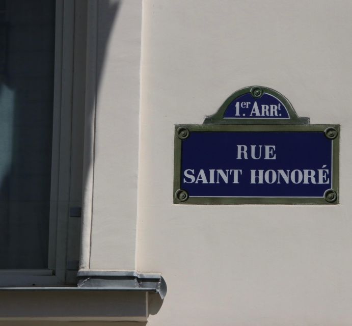 Paris: Fashion History Walking Tour in the Heart of Paris - Entering the Fashion World at La Comédie-Française
