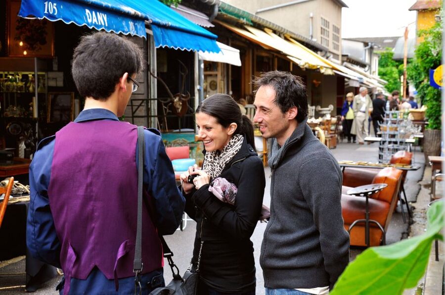 Paris: Flea Market Insider's Tour in Extra-Small Group - The Saint-Ouen Time Slot: Where You Learn to Hunt