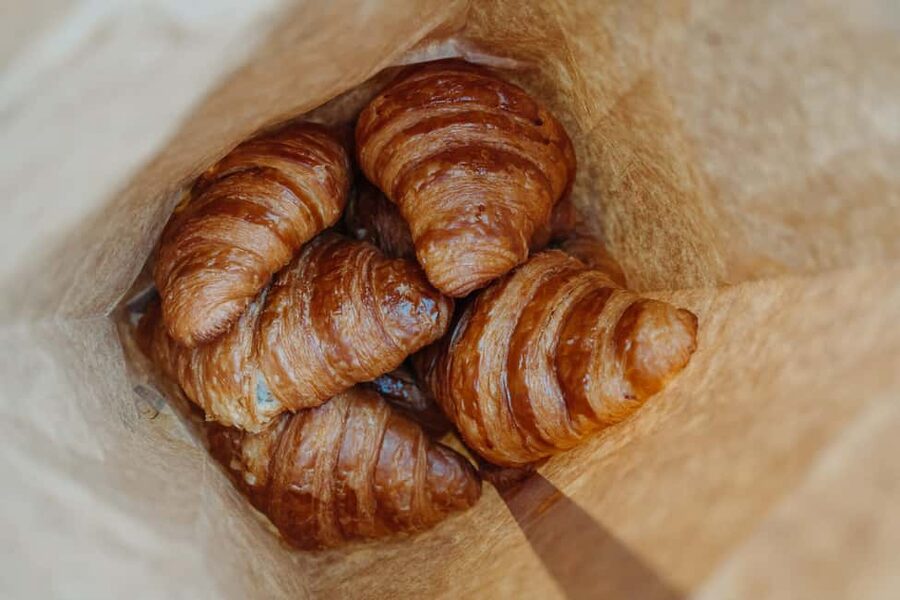 Paris: Food and Wine Tasting Walking Tour in Le Marais - Marais option versus Left Bank flavors, how to choose
