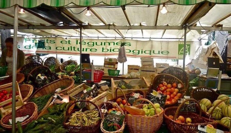 Paris: Food Market Tour in Bastille - 210 Minutes of Food, History, and Small-Group Pace