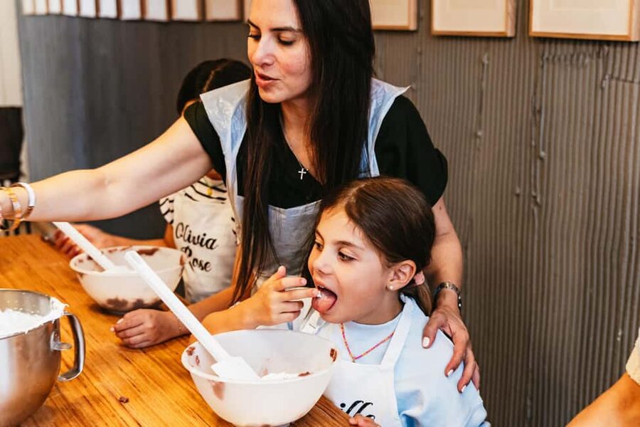 Paris: French Macaron Culinary Class with a Chef - The class flow: from first mix to take-home macarons