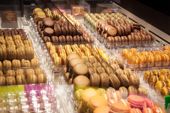 Paris French Sweets Tasting Tour with Pastries and Chocolates - Saint-Germain-des-Prés route: chic streets and classic Paris tastings