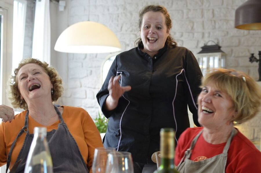 Paris: Full-Day Cooking Class, Market Tour and Lunch - Choosing Your French Menu: How the Day’s Ingredients Become Your Courses