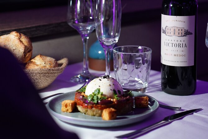 Paris Gourmet Dinner Seine River Cruise with Singer and DJ Set - Who this cruise is perfect for, and who should skip it