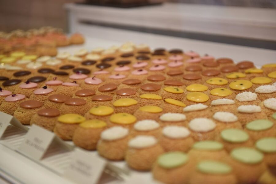 Paris Gourmet: Food Tour in South Montmartre - Meeting point at Metro Blanche, and how to make it smooth