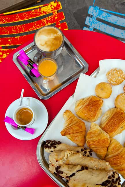 Paris: Guided Bike and Food Tour - A Taste of Paris - Île de la Cité and the Notre-Dame area, views built into the route