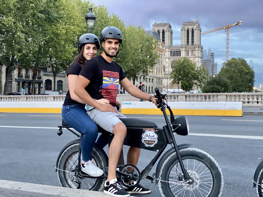 Paris: Guided City Tour by Electric Bike - Helmets, gloves, and a quick test ride before you roll