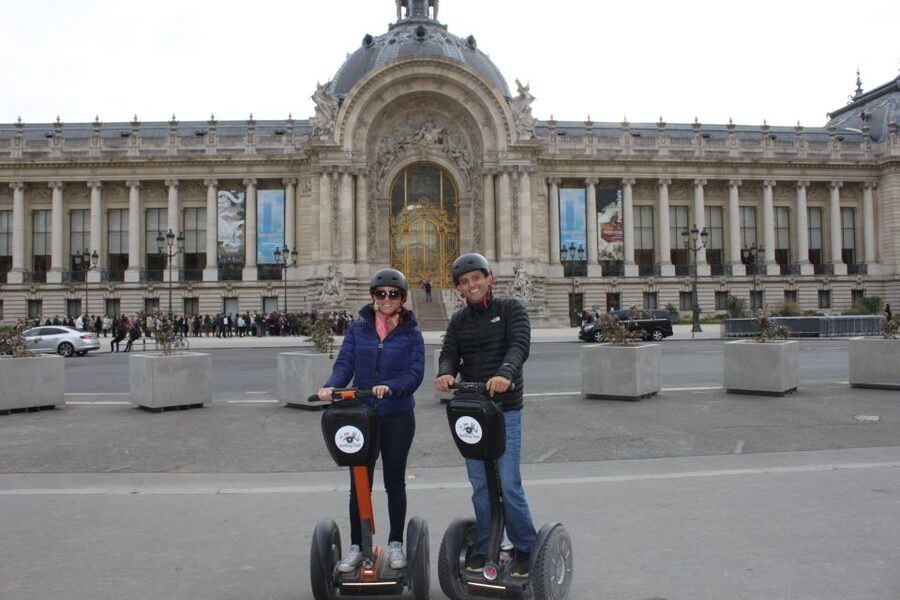 Paris: Guided Segway Tour - Getting to the meeting point on 101 Avenue de la Bourdonnais