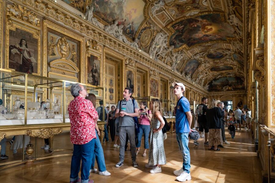 Paris: Guided Tour of the Must-Sees of the Louvre Museum - Key things to know before you go