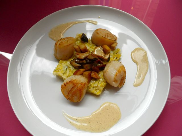 Paris: Hands-On Small Group Cooking Class - Your 3.5-hour flow: starter to dessert with wine at lunch
