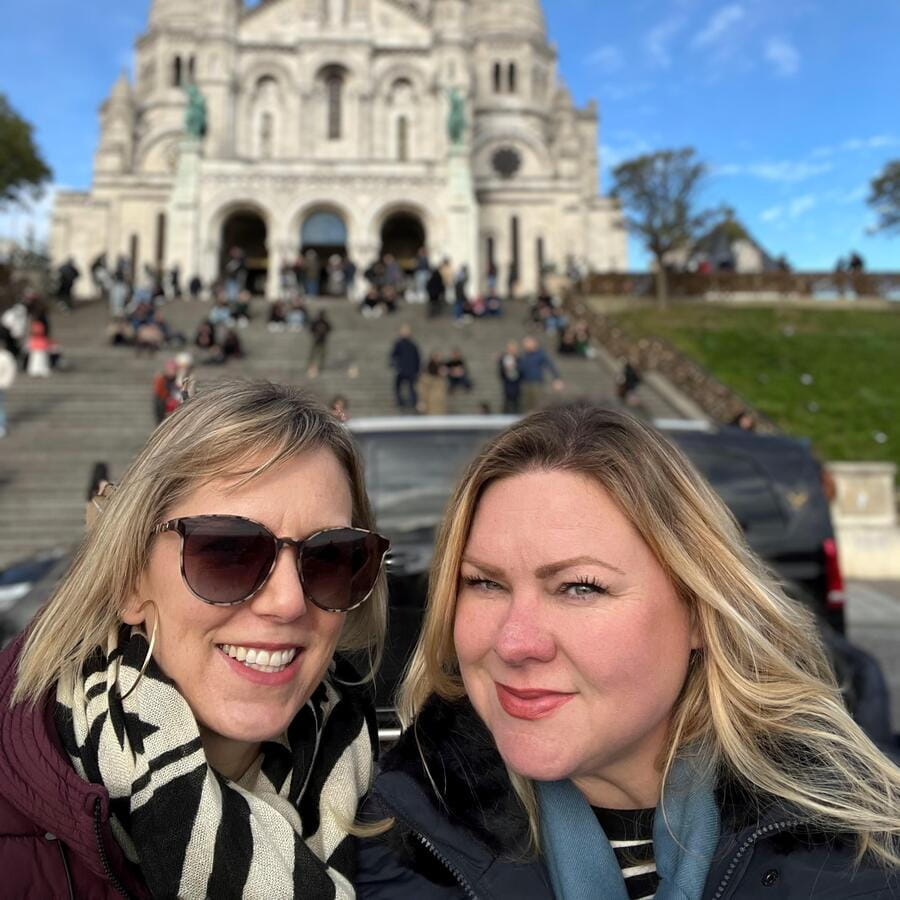 Paris: Hidden Gems of Montmartre with Local Guide - Croissant stop at the right moment: butter, timing, and morale