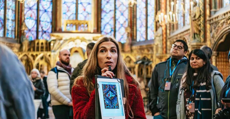 Paris: Ile de la Cité Walking Tour with Sainte-Chapelle - A guided walk through Ile de la Cité, Paris’s original center