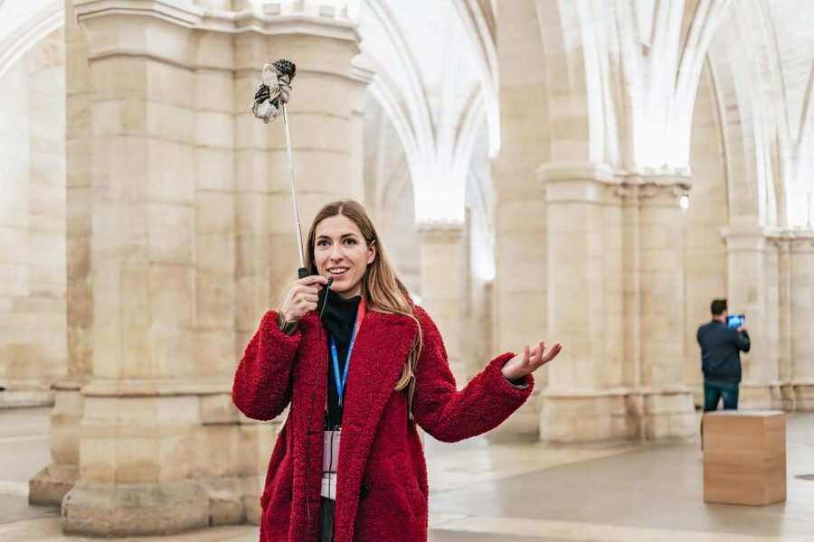 Paris: Ile de la Cité Walking Tour with Sainte-Chapelle - Conciergerie entry: medieval palace, French Revolution prison, and Marie-Antoinette’s cell