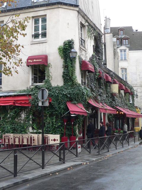 Paris Jewish History 2-Hour Private Guided Walking Tour - Notre-Dame Cathedral as a starting point for Jewish-era context