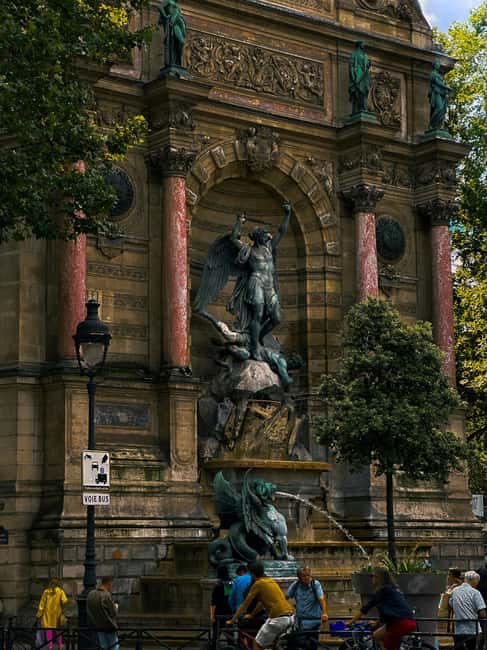 Paris: Latin Quarter Essential Highlights Walking Tour - Who Should Book This Latin Quarter Walk (And Who Might Not)
