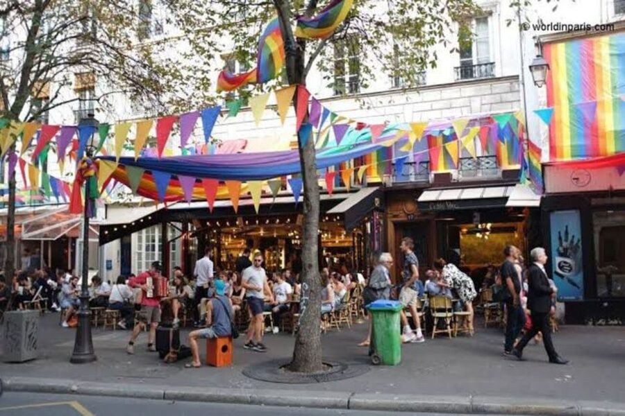Paris: Le Marais District Guided Walking Tour - Key highlights you’ll feel right away
