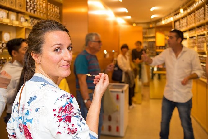 Paris Le Marais District Original Food and Wine Tasting Tour - How the tasting route actually unfolds, stop by stop