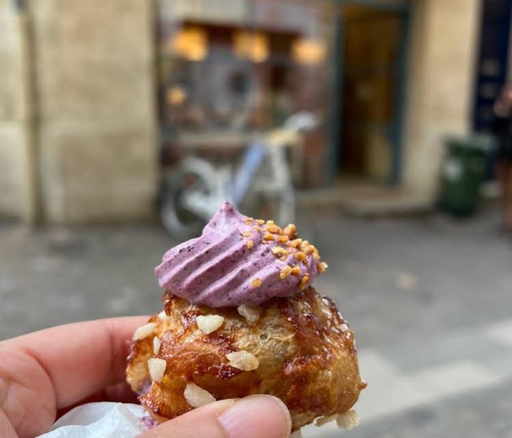 Paris: Le Marais Pastries Food Tour | 6 Tastings | Lets Eat! - Why the Marais is such a good setting for pastries