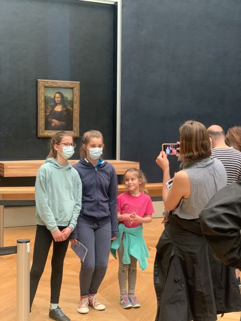 Paris Louvre: 2-Hour Private Tour for Groups or Families - Key Things You’ll Notice Right Away