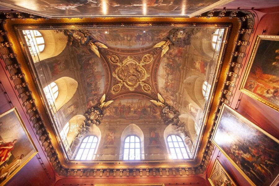 Paris Louvre: 2-Hour Private Tour for Groups or Families - Should You Book This Private Louvre Tour or Skip It?
