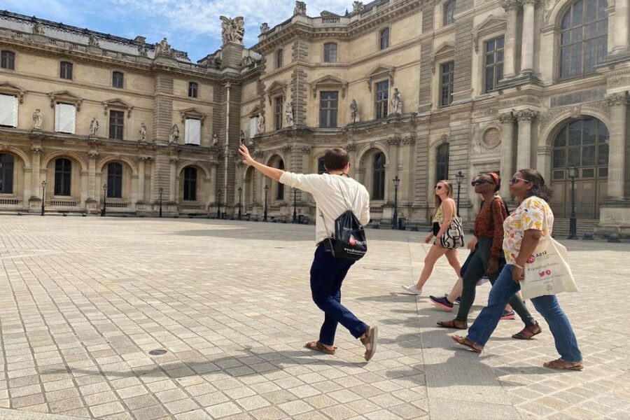 Paris Louvre Exclusive Semi Private Guided Tour Max 6 People - Guide quality and the human factor